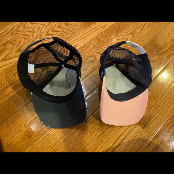 2 Jamberry limited edition Trucker hats. 1 mens and 1 woman’s. - Picture 4 of 8